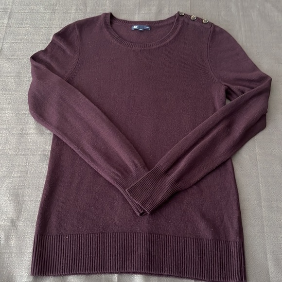 Gap Luxe Plum Sweater w/Shoulder Buttons M - Picture 11 of 11